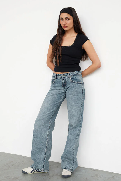 Lara | Modische und bequeme Stretch-Denim-Jeans mit tief sitzendem Schnitt