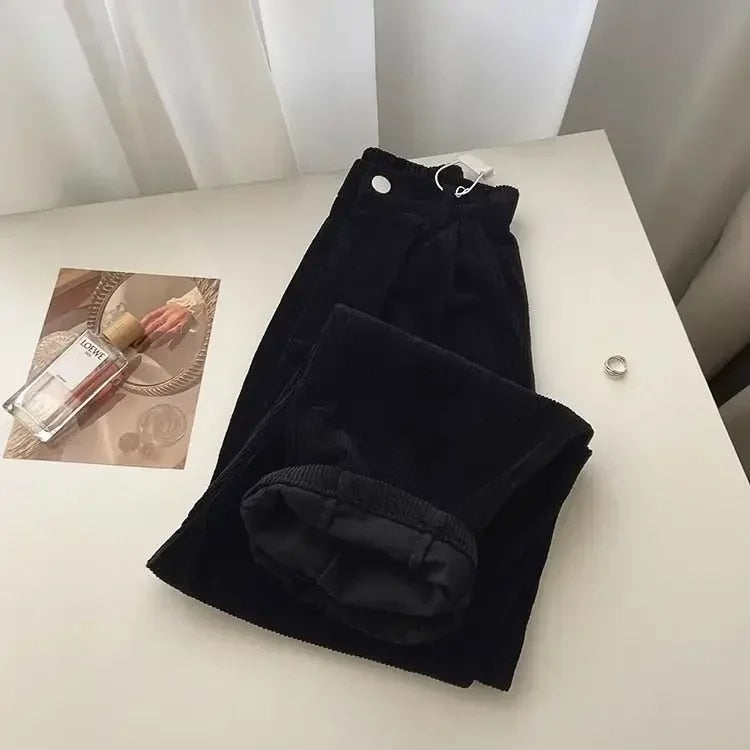 Loes | Stilvolle Retro-Glowcord-Hose mit hohem Bund für Damen