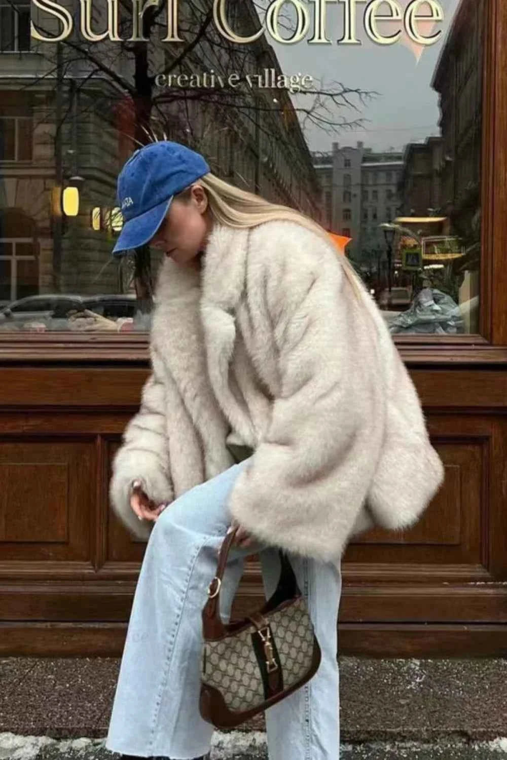 Oversize-Faux-Fell-Mantel in einfarbiger Farbe mit eleganter Plush-Finish