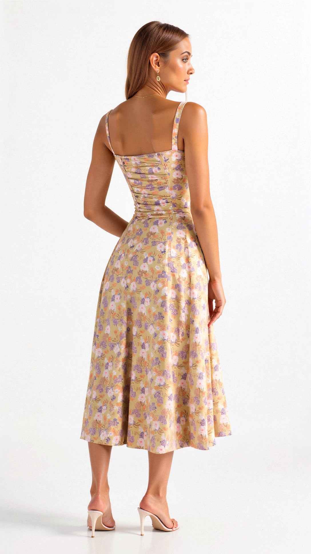 Kiana | Maßgeschneidertes Kleid mit schlanker, schmeichelhafter Passform
