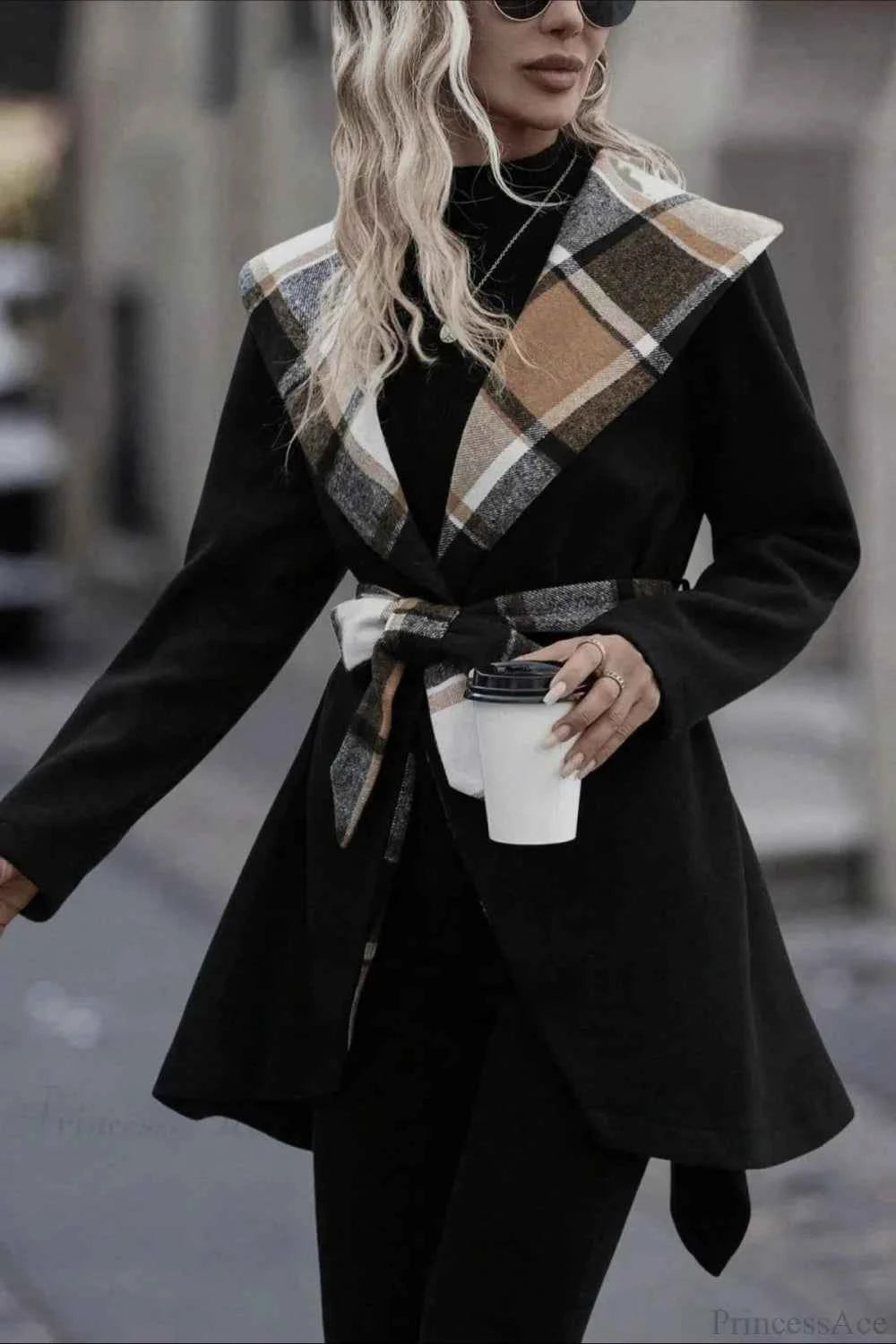 Verzierter Karomantel mit Bindegürtel und Wollmischung für gemütliche Raffinesse