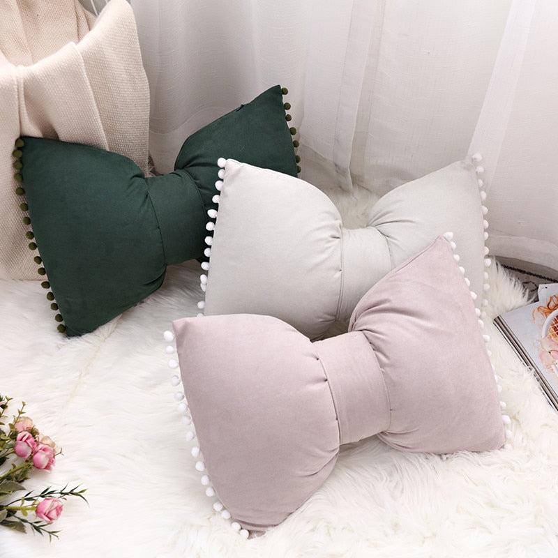 Cirelia - Elegantes Strickkissen für einen stilvollen dekorativen Akzent