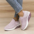Scarpe slip-on in maglia traspirante per un comfort ergonomico tutto il giorno