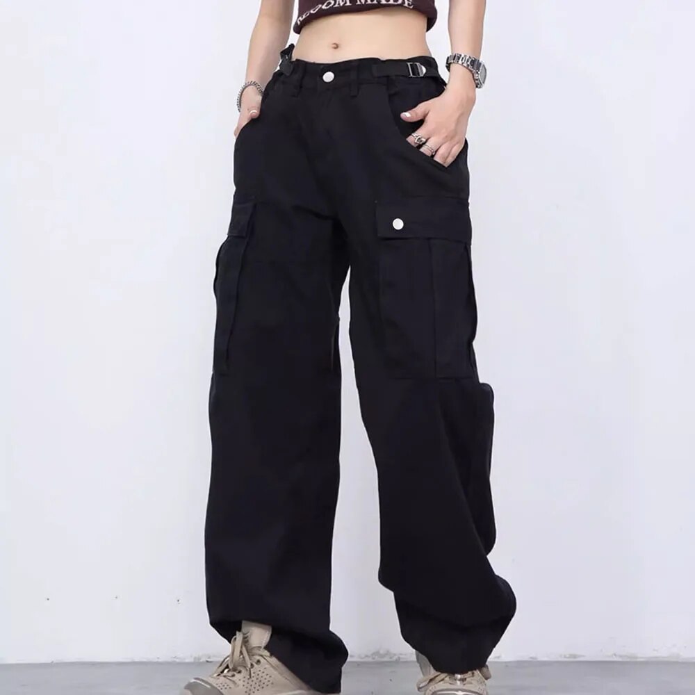 Rifka | Stilvolle Damen-Baggy-Cargohose mit geräumigen, praktischen Taschen