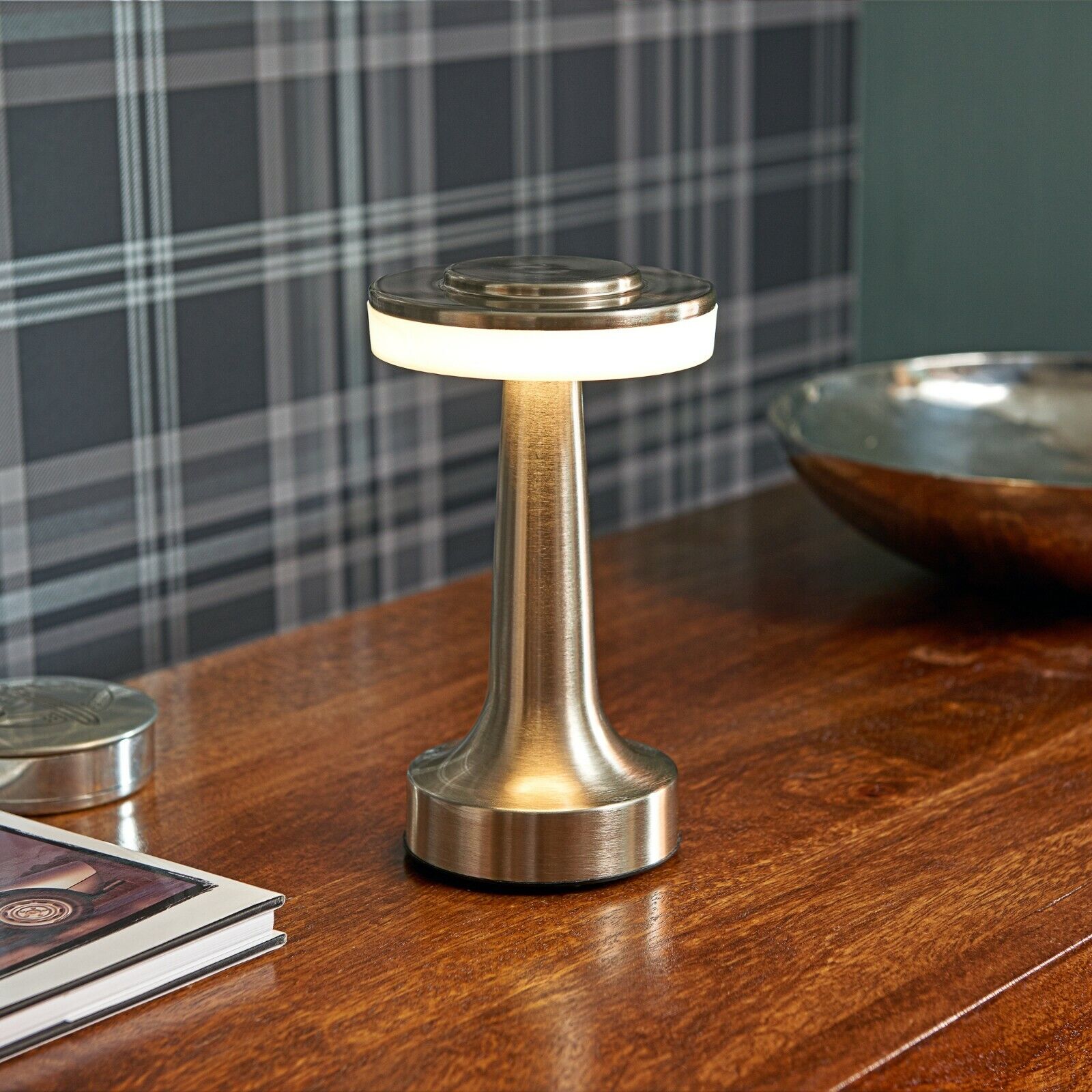 Retro stilvolle Bar-Tischlampe mit klassischem Design und dimmbarer Helligkeit