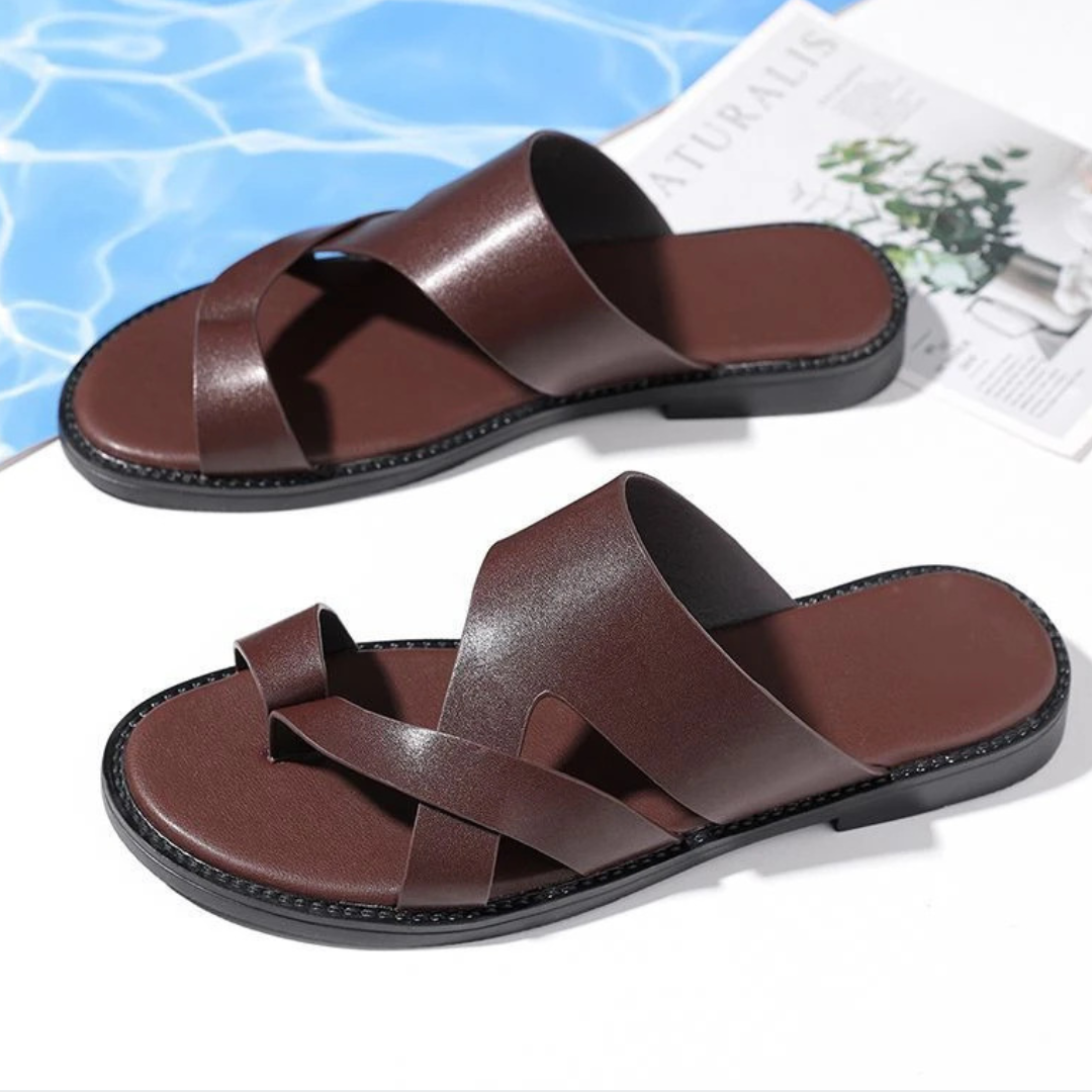 Herrenriemensandalen
