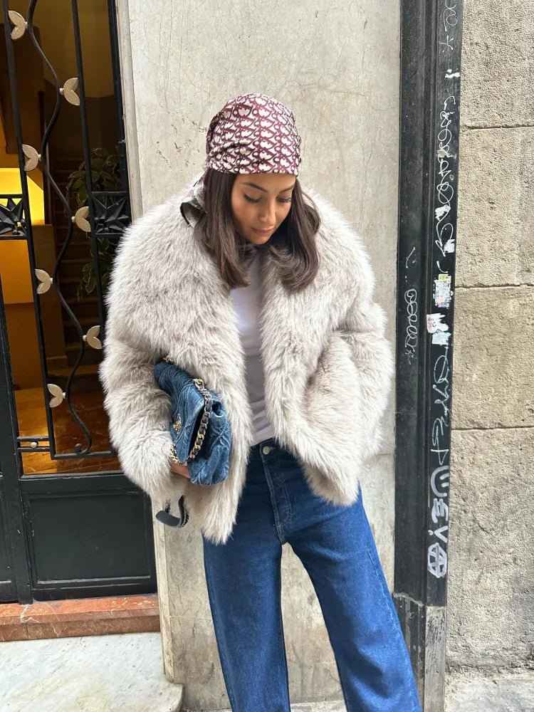 Adriana | Eleganter Ledermantel SELENE für einen klassischen Stil