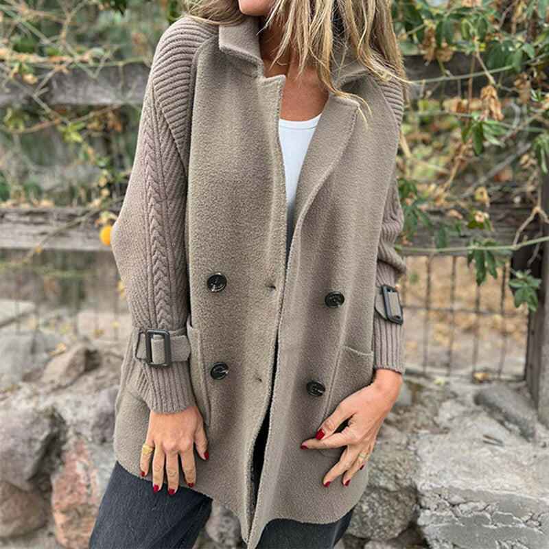 Sola - Zeitlose Eleganz in einem warmen Mantel mittlerer Länge