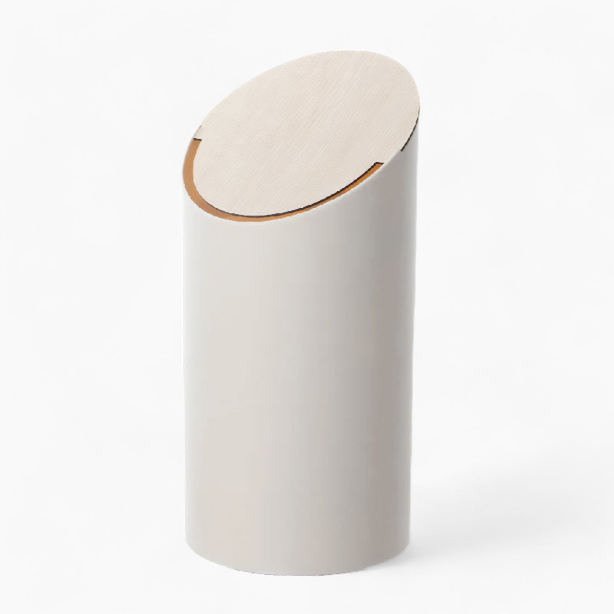 Geneigter Ahorn-Mülleimer – Modernes Holzdesign für eine elegante und stilvolle Abfallentsorgung