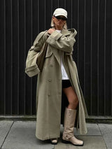 Eleganter Damen-Langmantel mit Rippkragen und Schnürung für einen lässigen Stil