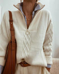 Elegant kabelbundet halv-zip sweater til et tidløst look