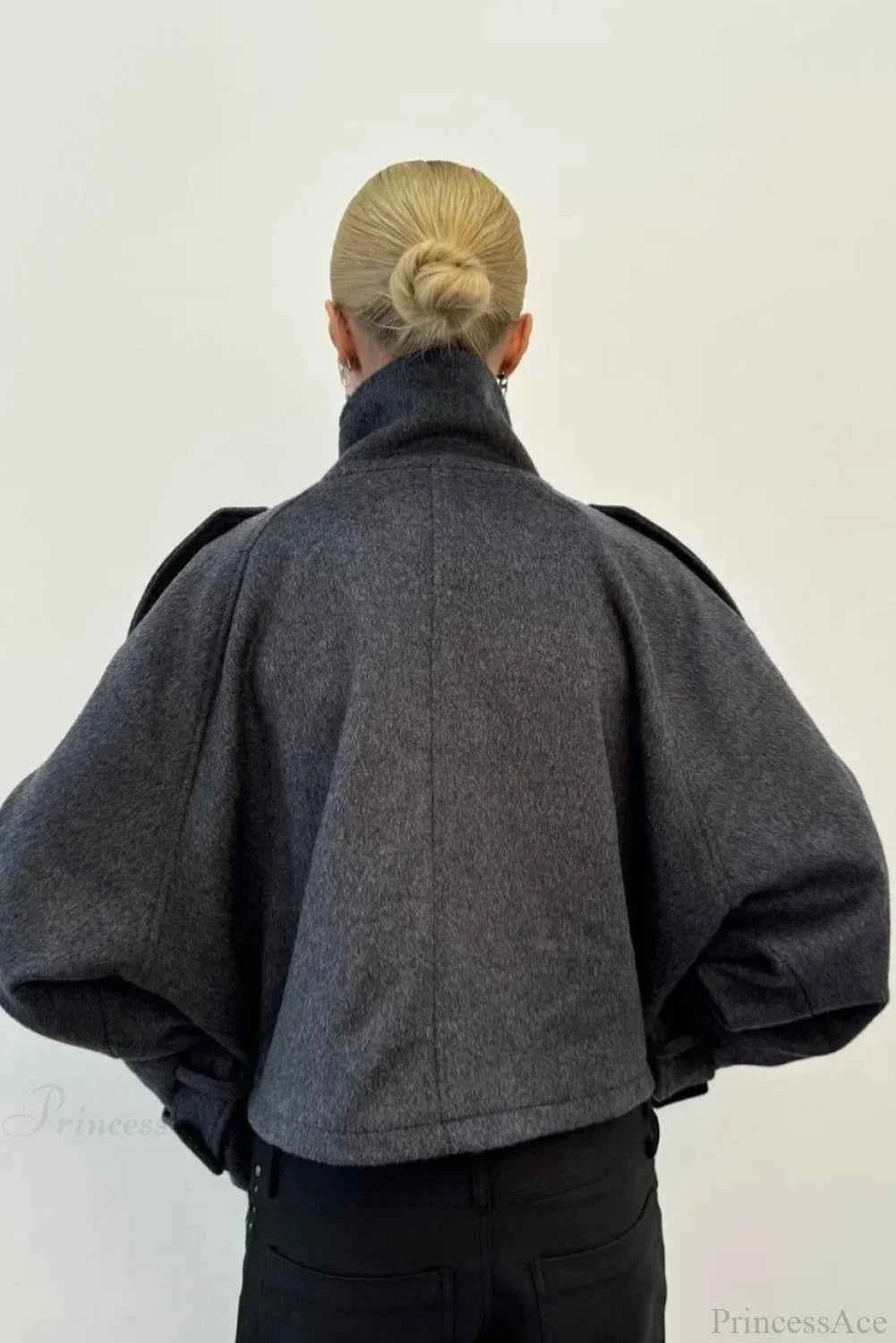 Vintage-winterjacke aus Wolle mit geradem Kragen und Knöpfen für einen schicken und zeitlosen Stil